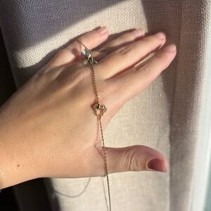 Elegant Minnie Mouse Ears Necklace